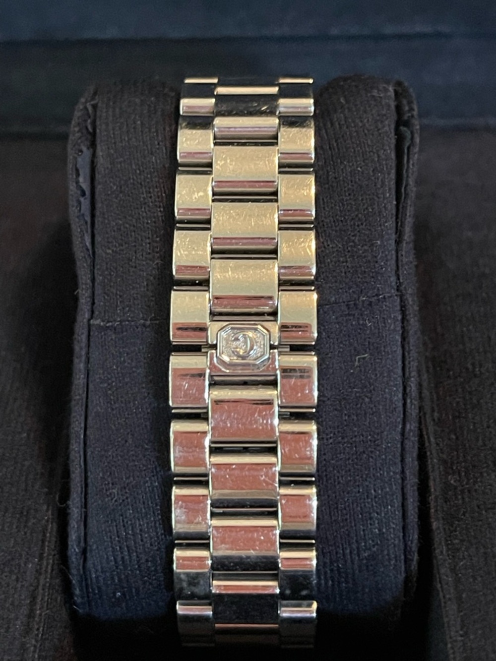 Chopard Happy Diamonds Women's Watch with Diamond Bezel - Picture 10 of 15